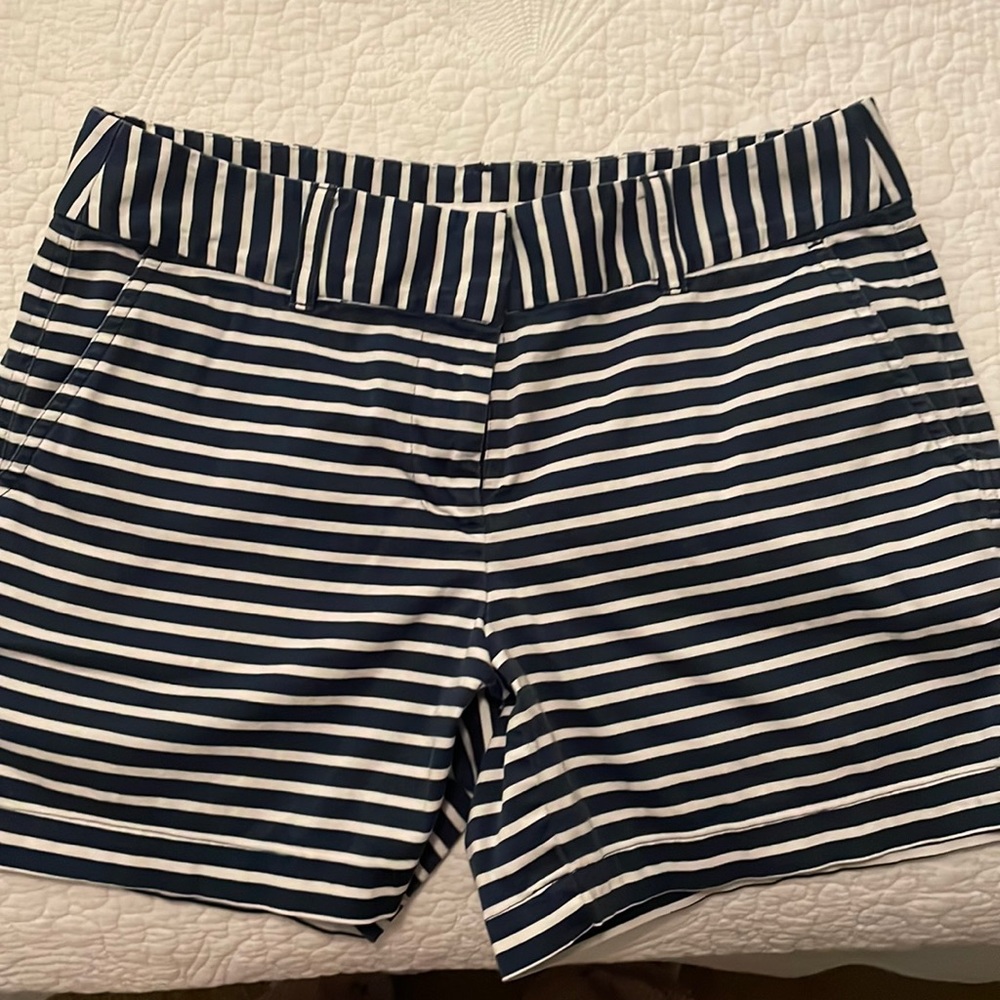 Vineyard Vines Navy Blue Striped Shorts